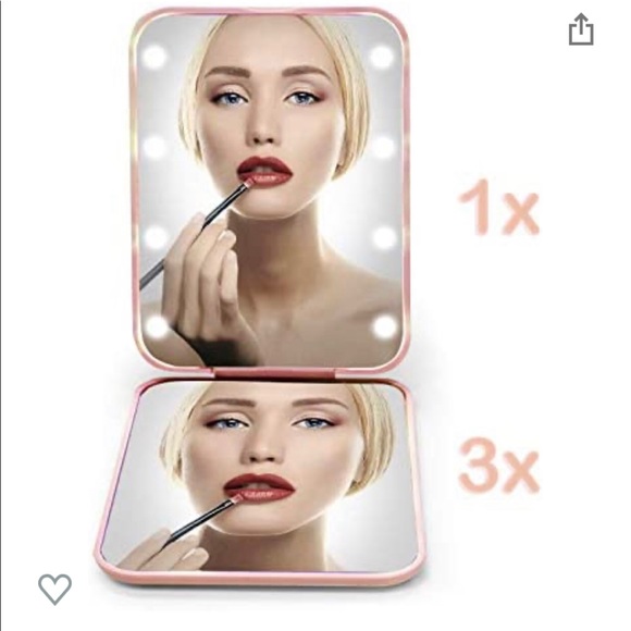 π Compact Mirror with LED Lights - Folding - Picture 2 of 3